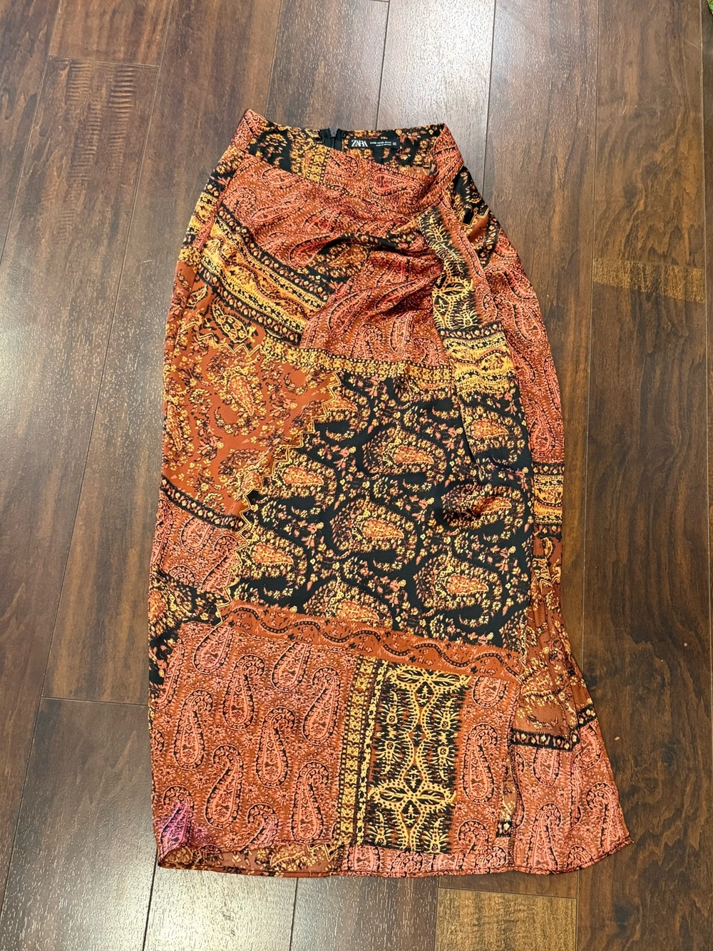 Zara Orange and Black Patchwork Paisley Maxi Skirt XS